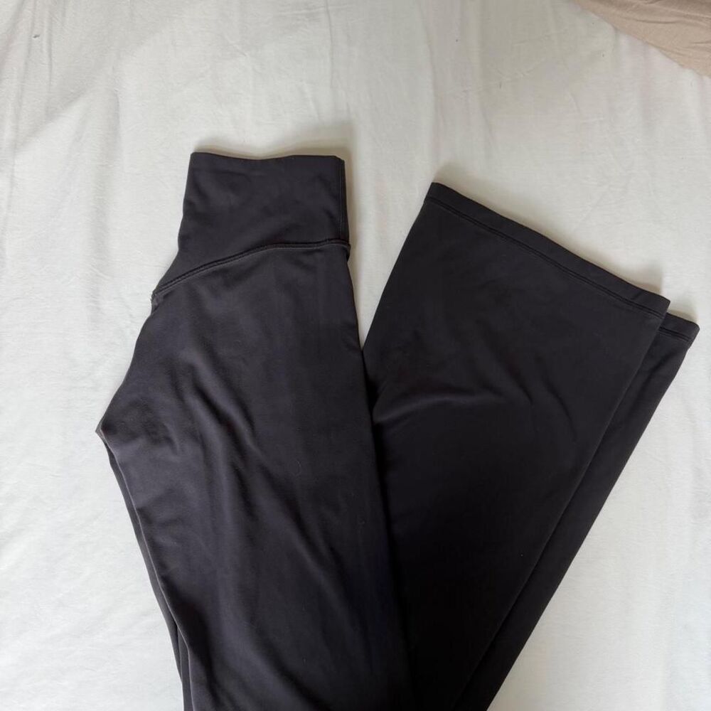 Athleta Women's Black and Grey Leggings